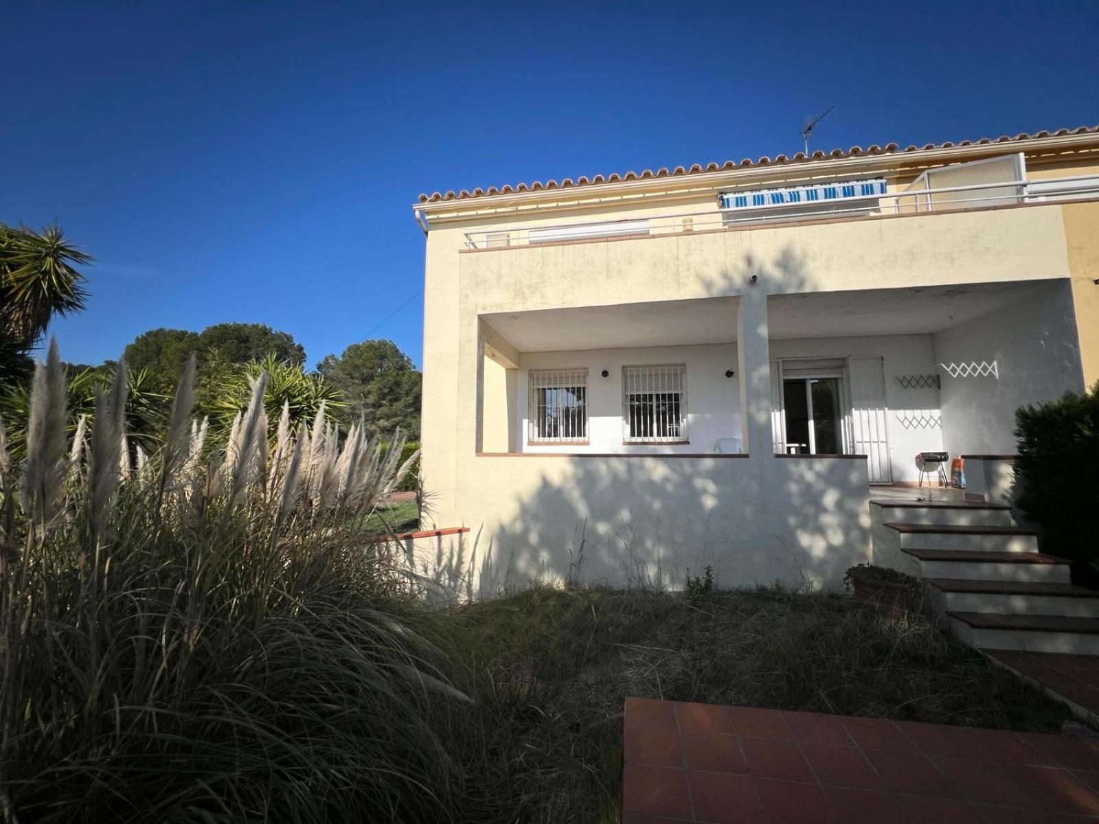 Casa Buckingham 27B Lejlighed Torroella de Montgrí Eksteriør billede